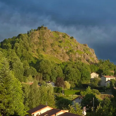 Cosy Avec Terrasse Et Jardin Proche Puy-en-velay - Fr-1-582-526 Saint-Germain-Laprade